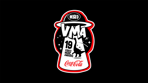 Γίνε εθελοντής στο MAD VMA!